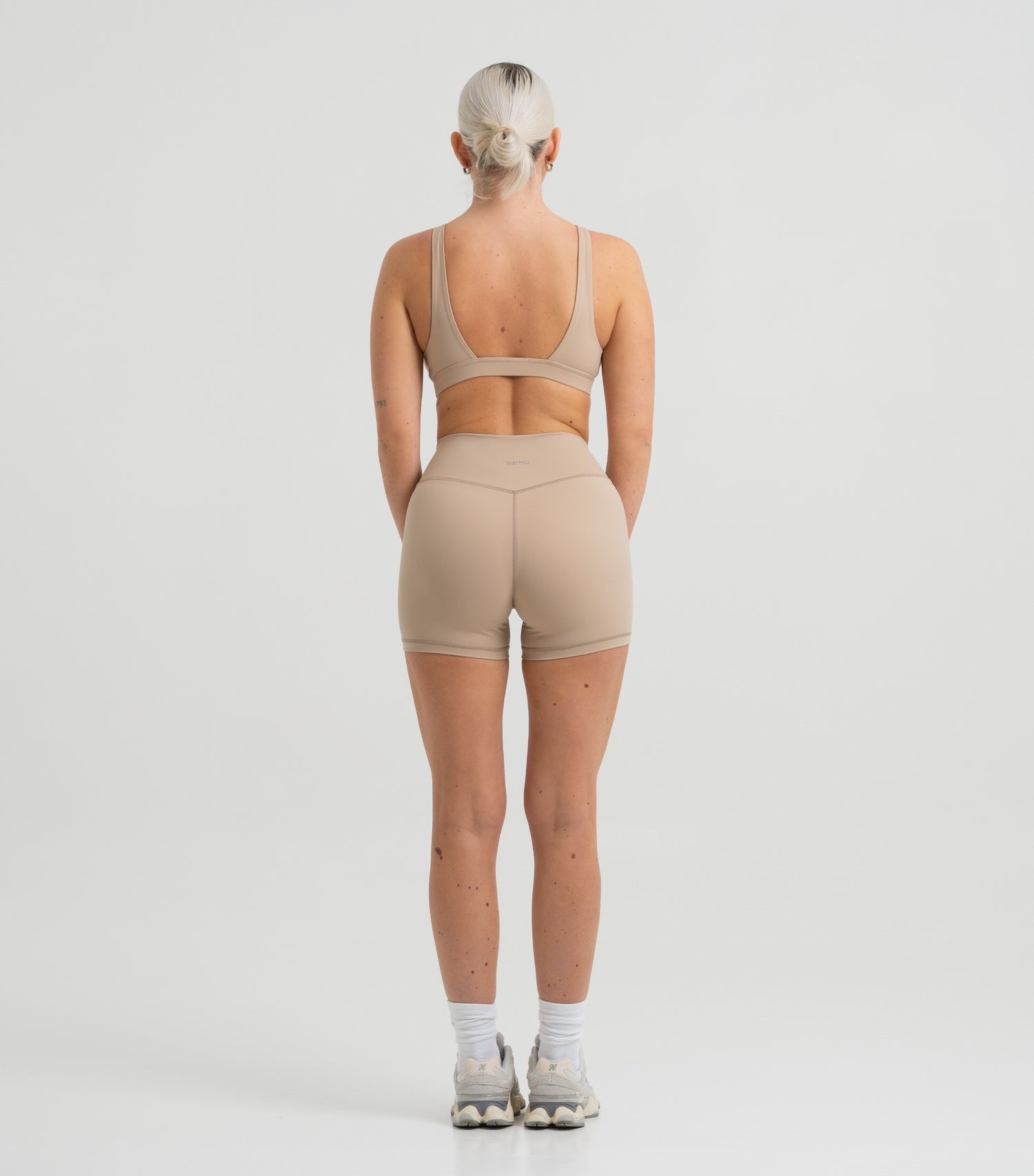 Seamless Pilates Shorts Beige